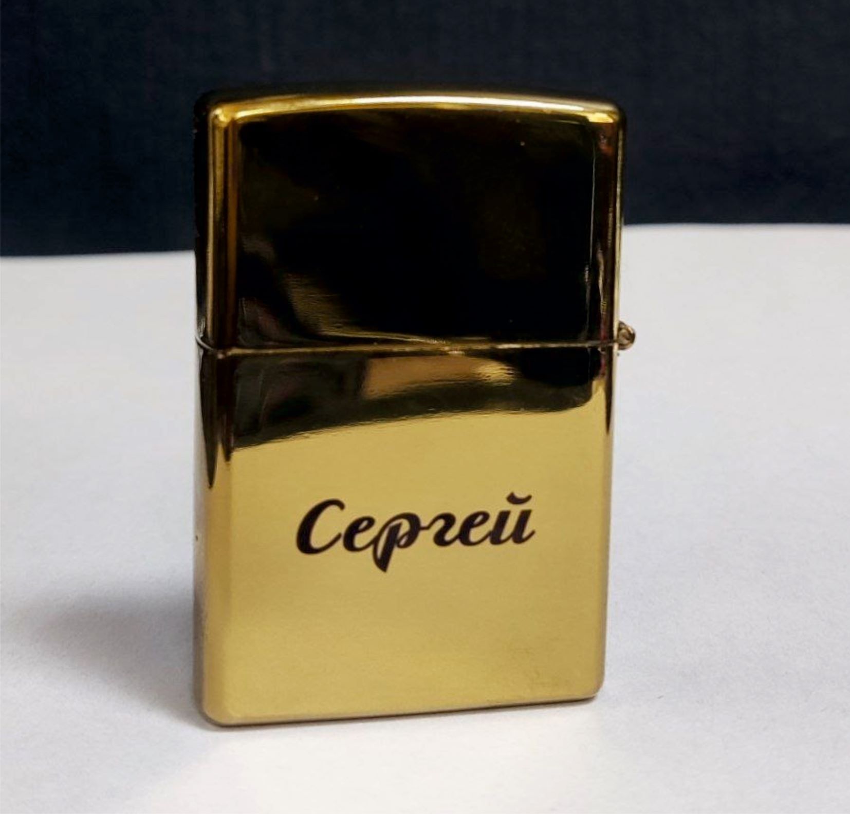 Гравировка на зажигалке